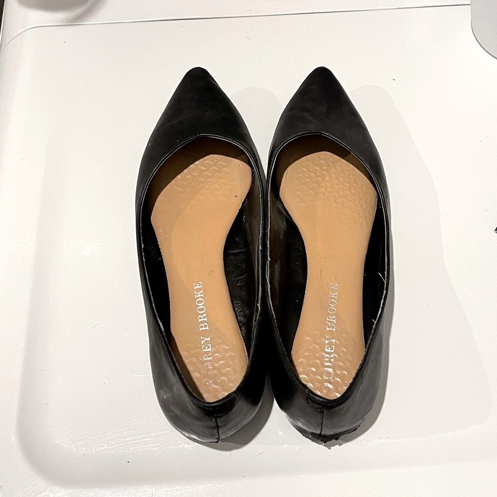 Black flats size 7.5